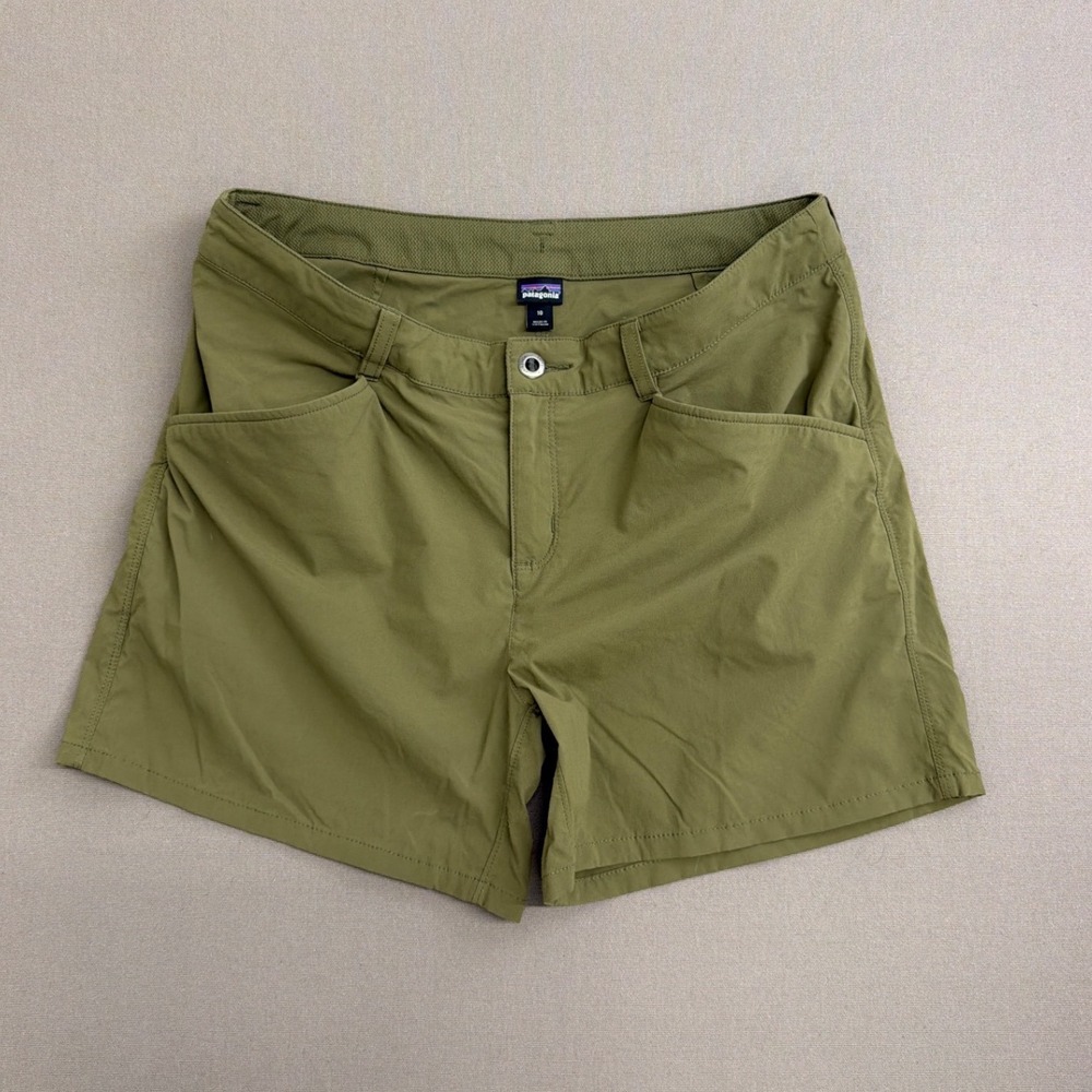 Patagonia Womens Quandary Shorts Size 10 Olive Green Hiking Outdoor 5 Inch